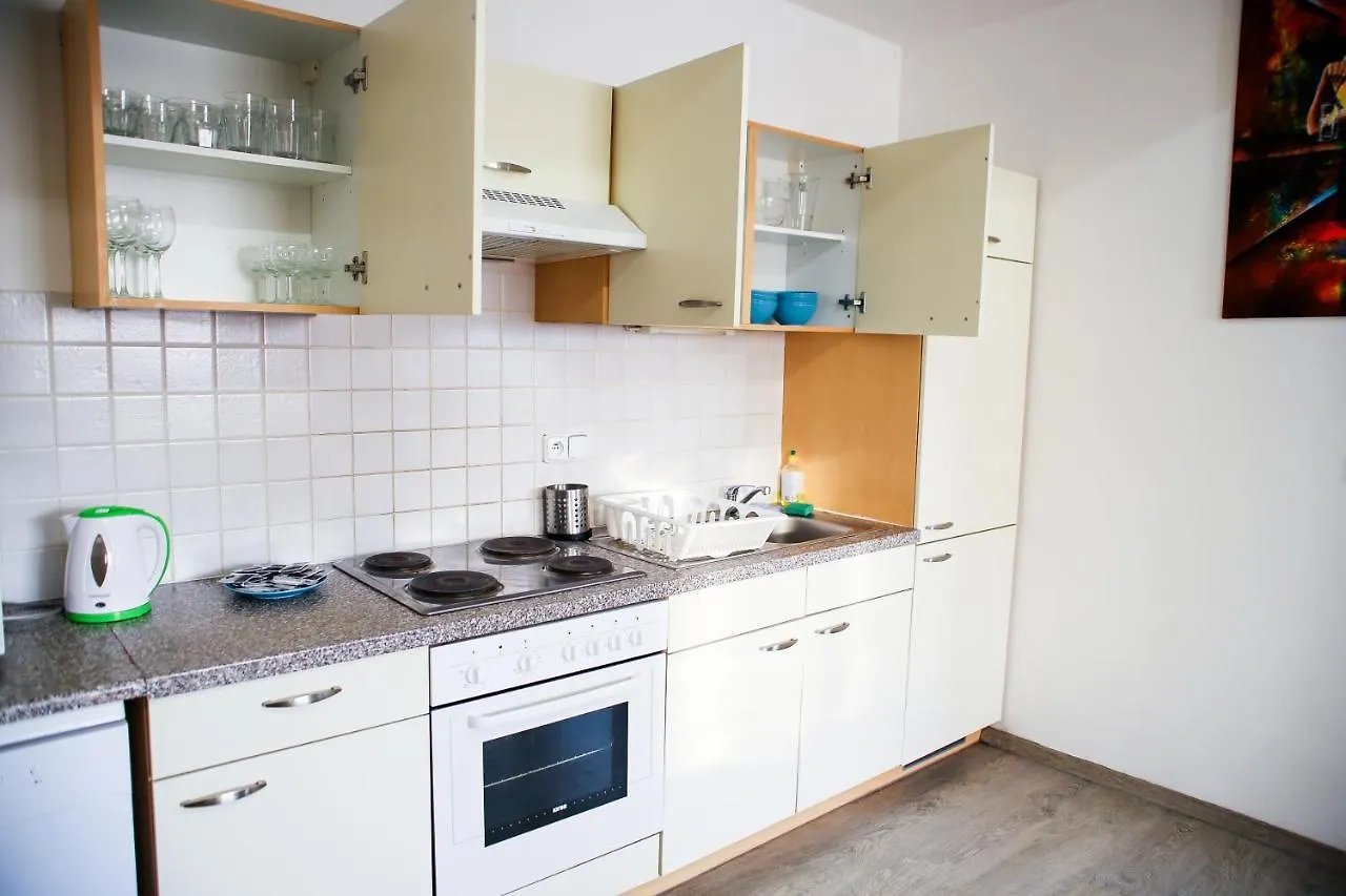 Luxury Rooms By Refa Group Prague Bed & Breakfast